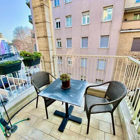 Luxury 2bed-2bath In Location Apartment Mailand