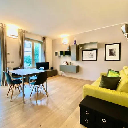 Luxury 2bed-2bath In Location * Mailand